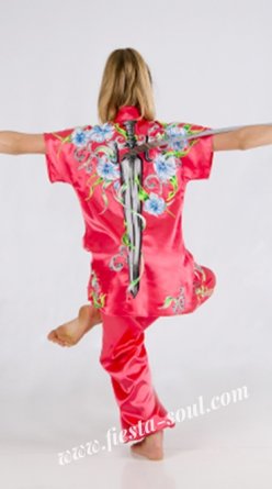 Онлайн-ателье Fiesta-soul по продаже готовых изделий и индивидуальному пошиву купальников для художественной гимнастики, костюмы для фигурного катания, акробатики, аэрокикбоксинга, танцев, цирка. Мы уже более 15 лет на рынке по пошиву спортивных купальников и костюмов по всему миру! ... image 4
